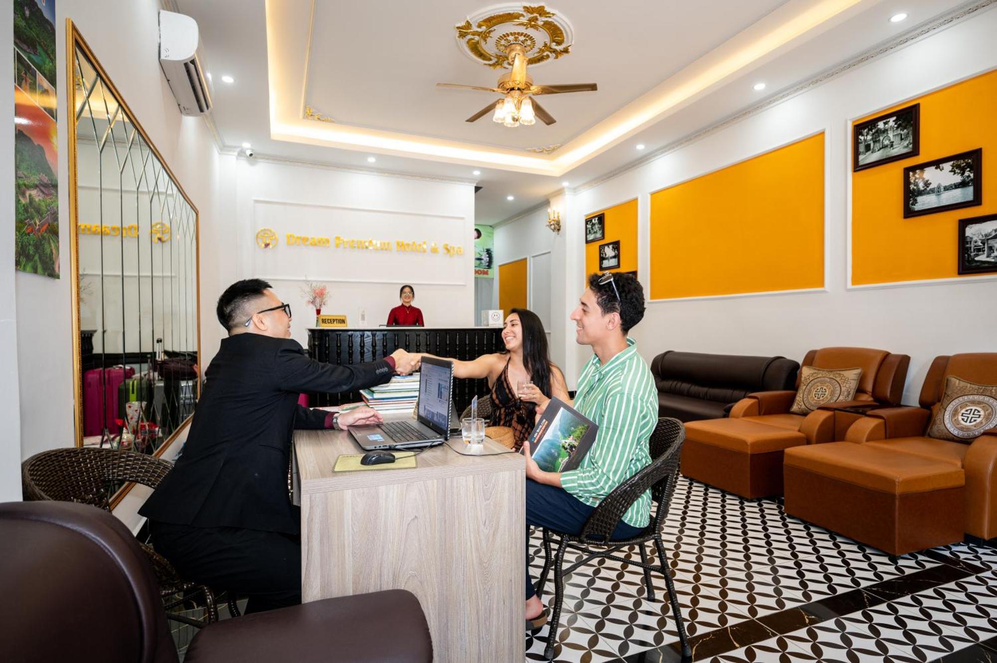 Dream Premium Hotel & Spa Hanoi Exterior foto